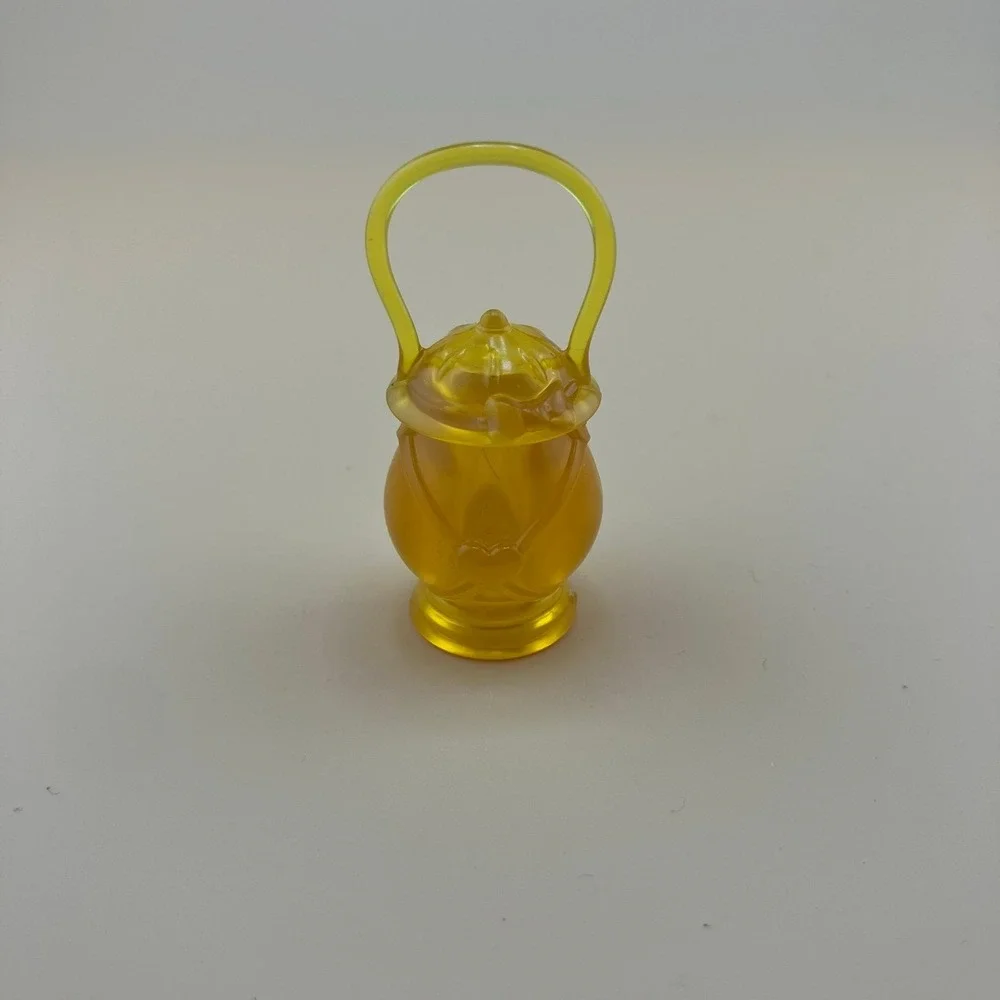 Barbie Camping Fun Yellow Lantern Camping‎ Accessory
